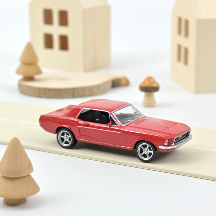 photo n°1 : Miniature FORD Mustang