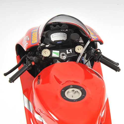 photo n°5 : Ducati Desmo 16 GP7