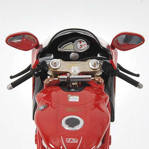 photo n°4 : MV AGUSTA F4 Agostini